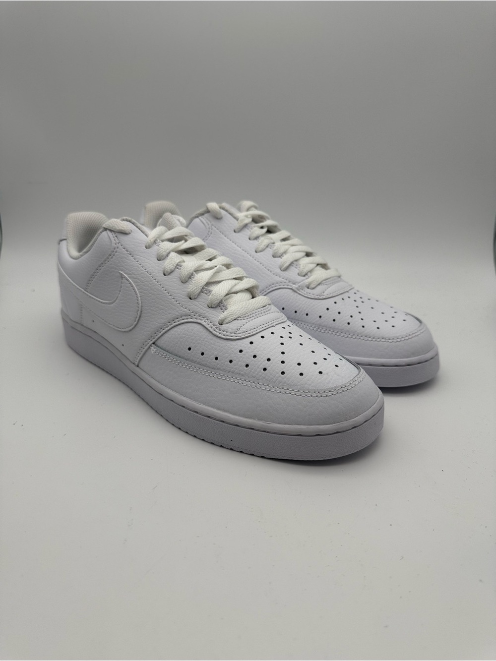 BRAND NEW Nike Court Vision Low Triple White US Men’s Sz 10 Style CD5463-100